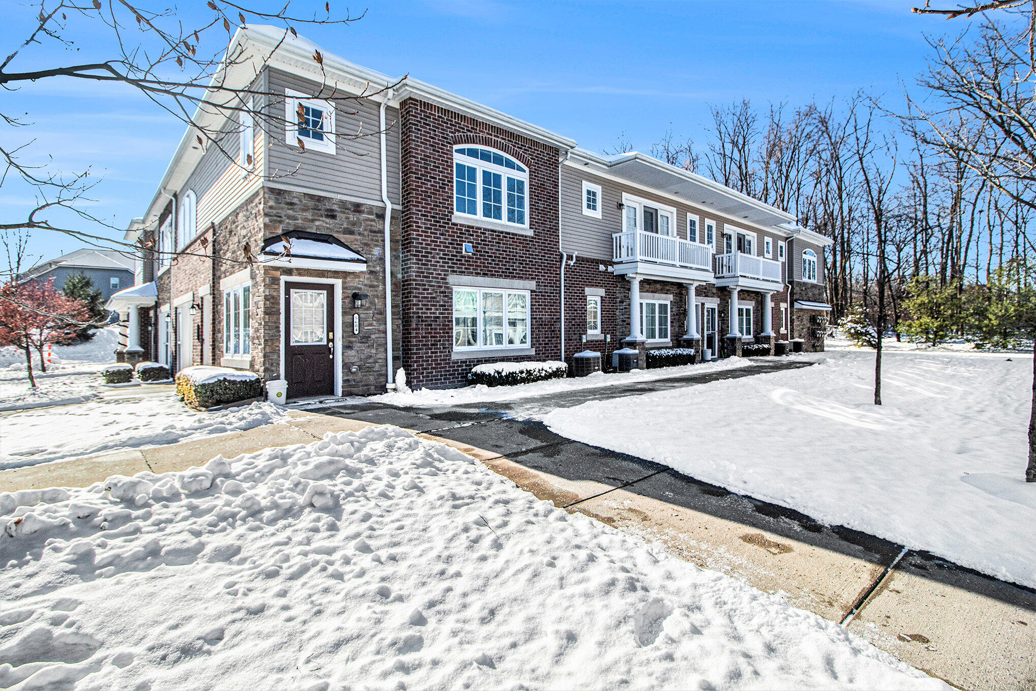 5610 Arbor Chase Drive