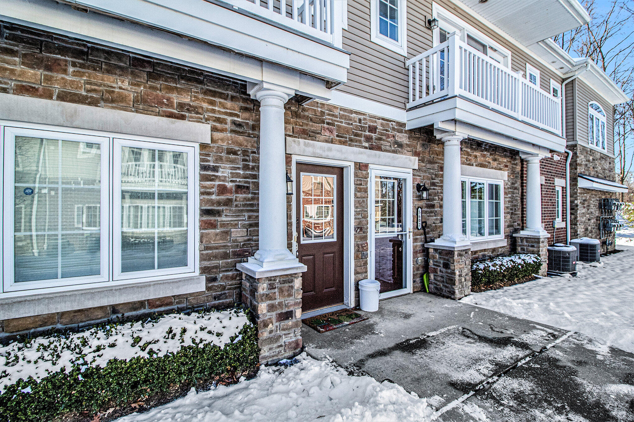 5610 Arbor Chase Drive