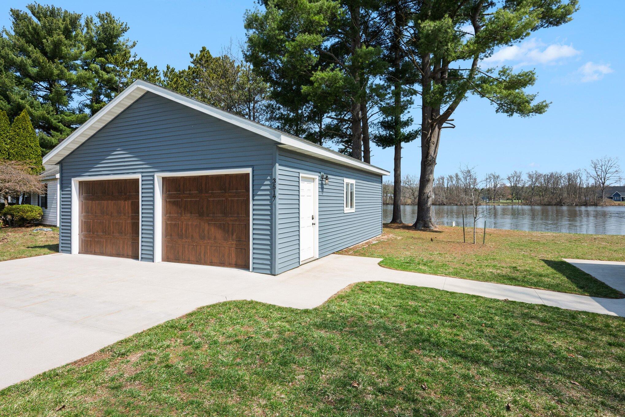 3517 Lake Allegan Drive