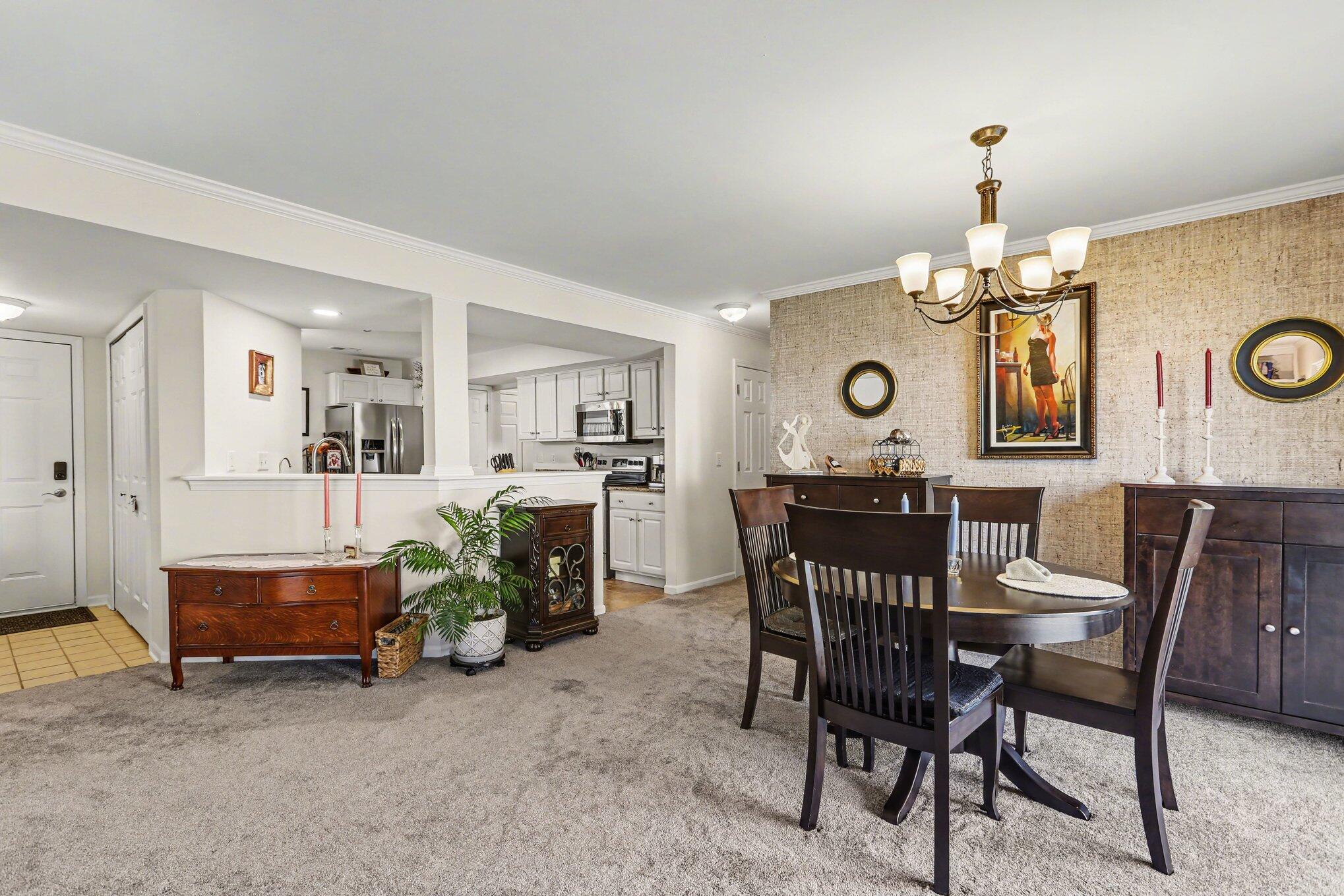 716 Cobblestone Way