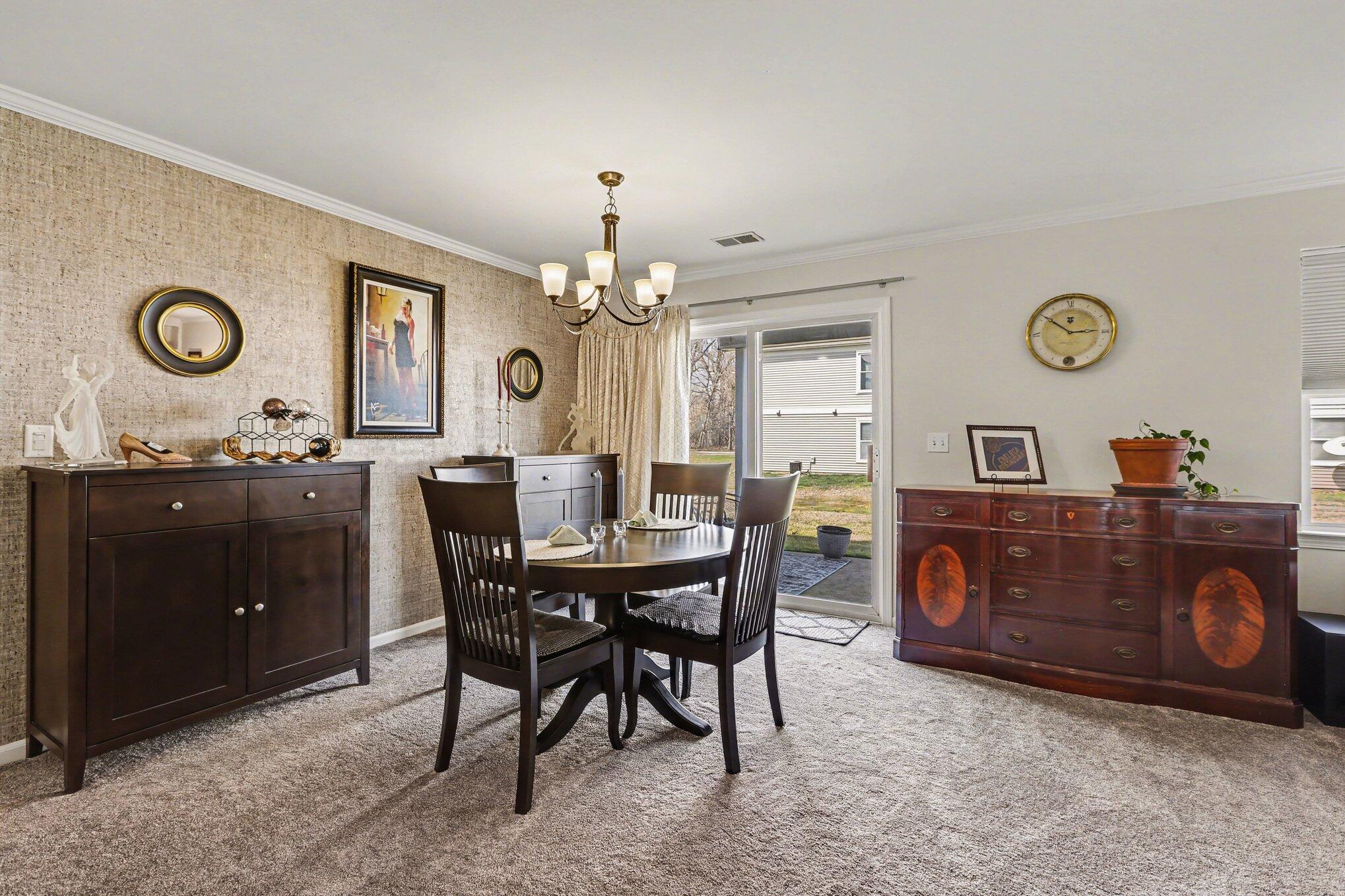 716 Cobblestone Way
