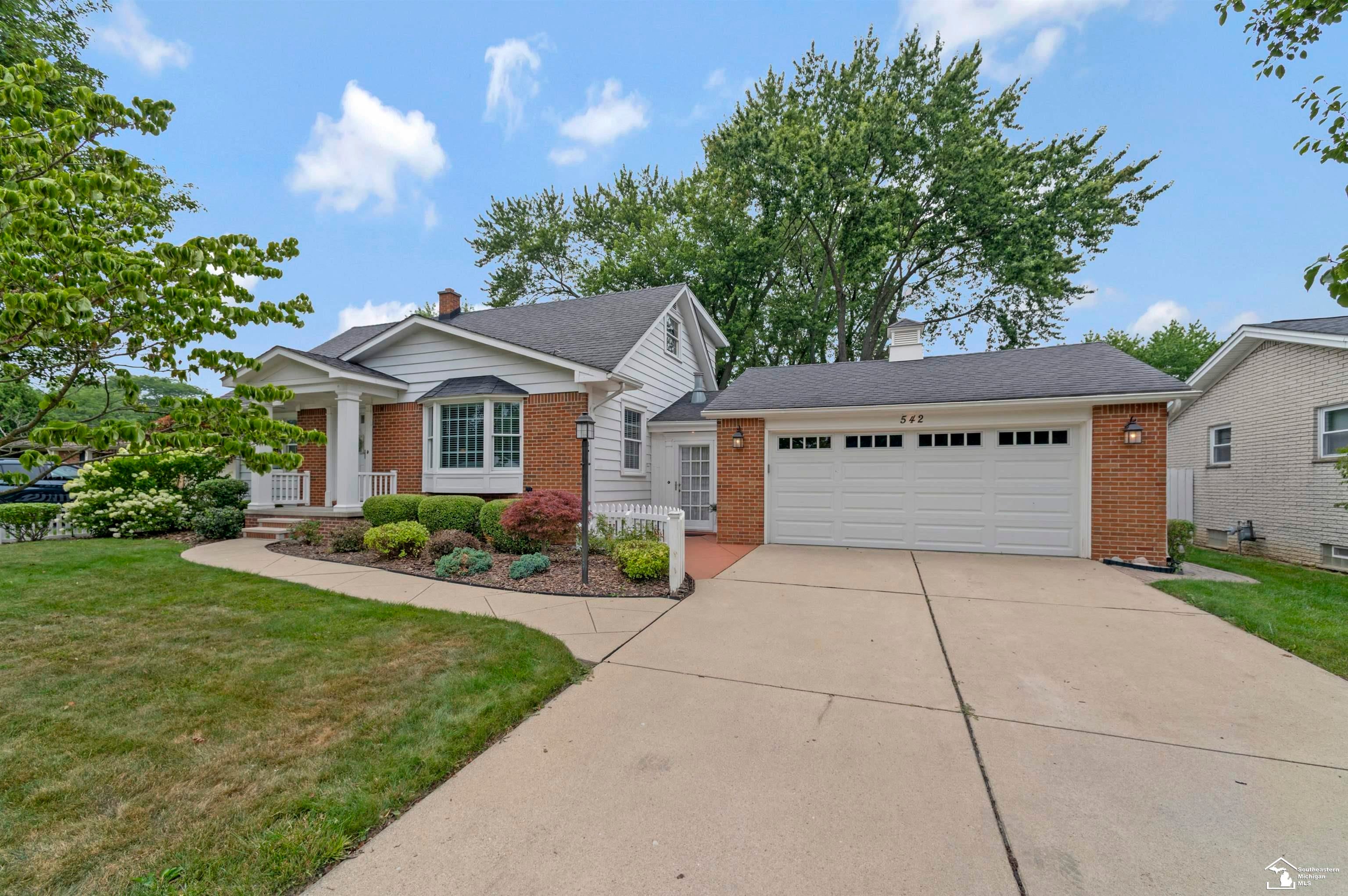 542 Fox Drive