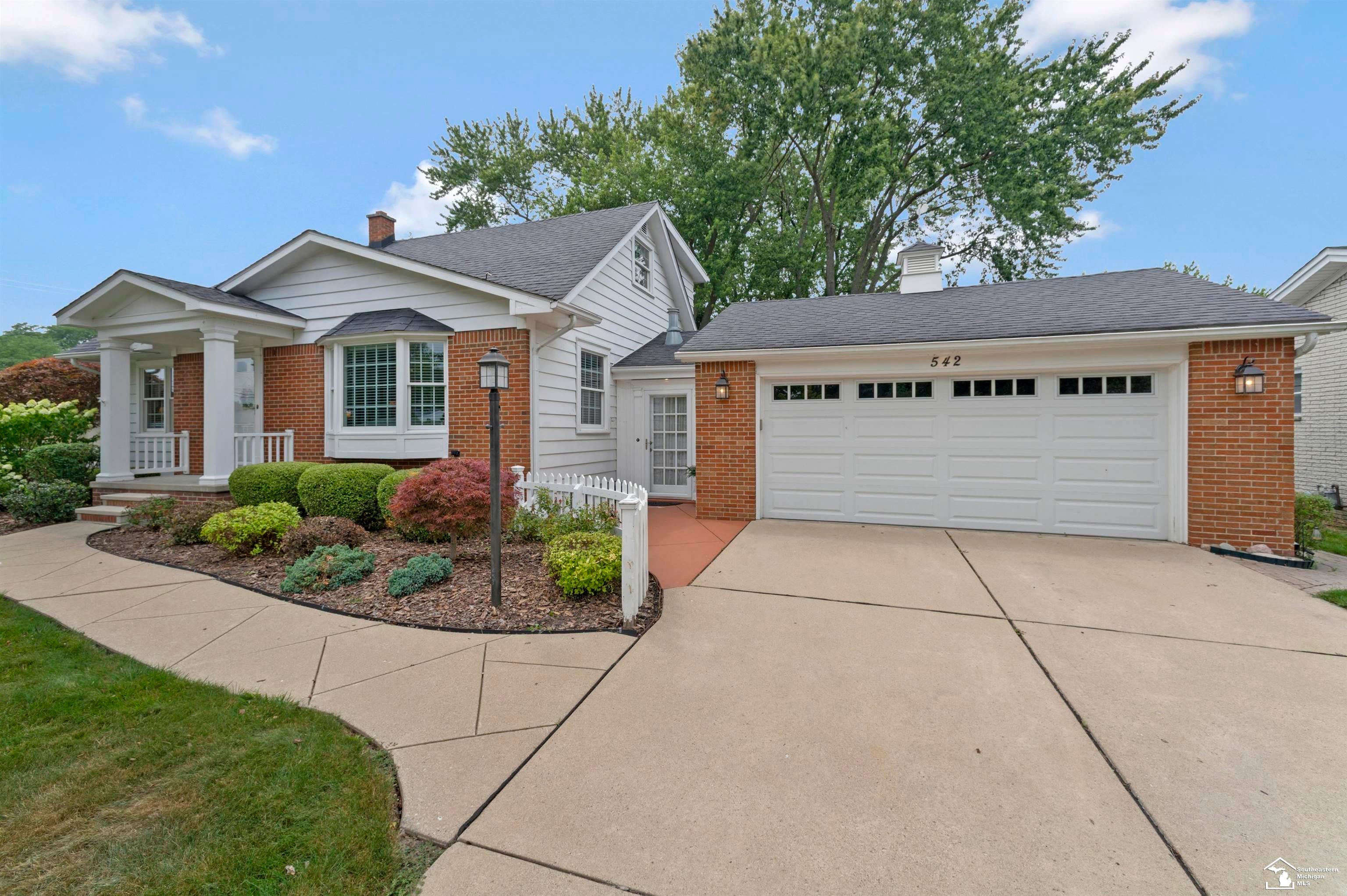 542 Fox Drive