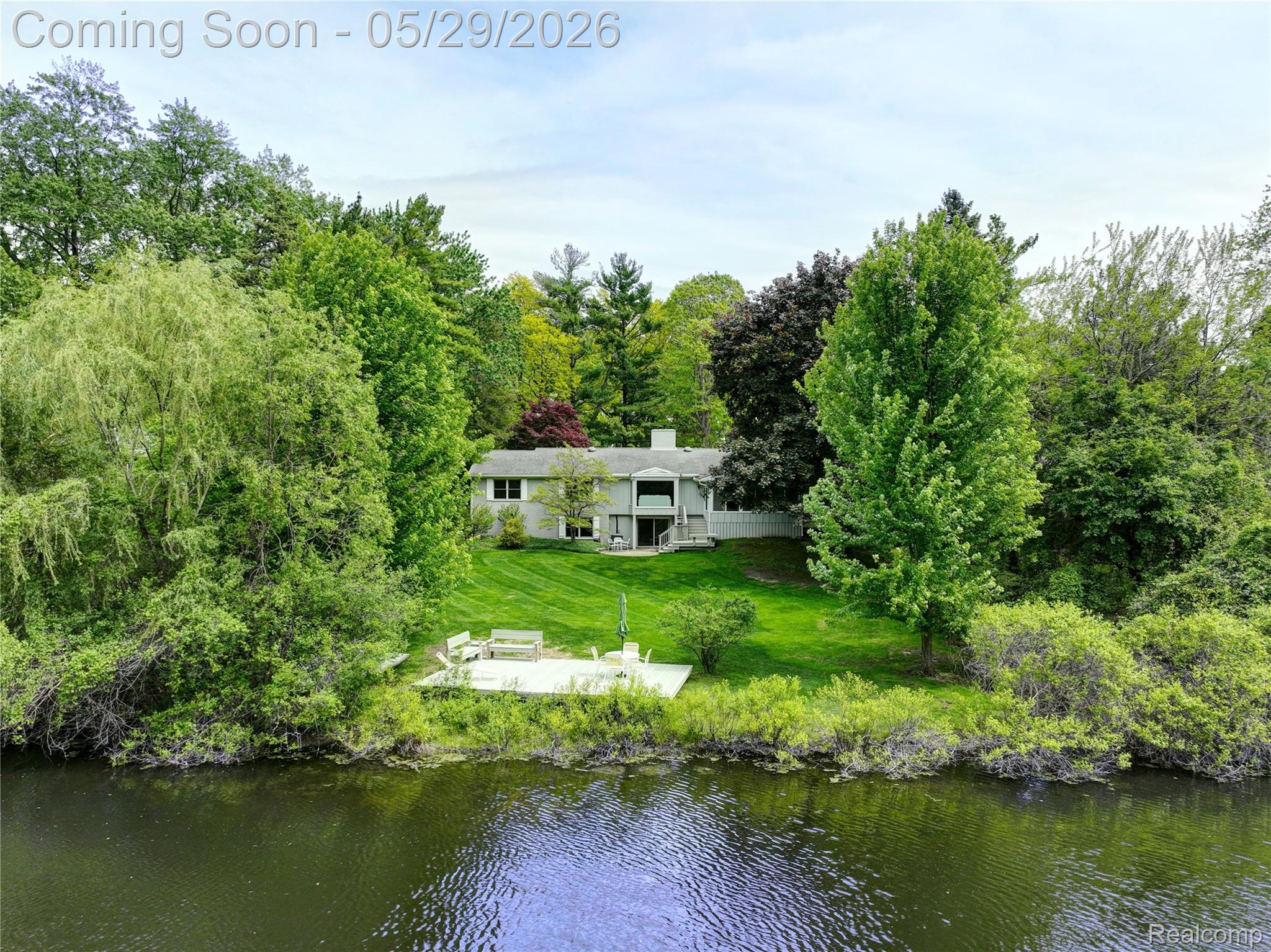 2026 W Bend Court