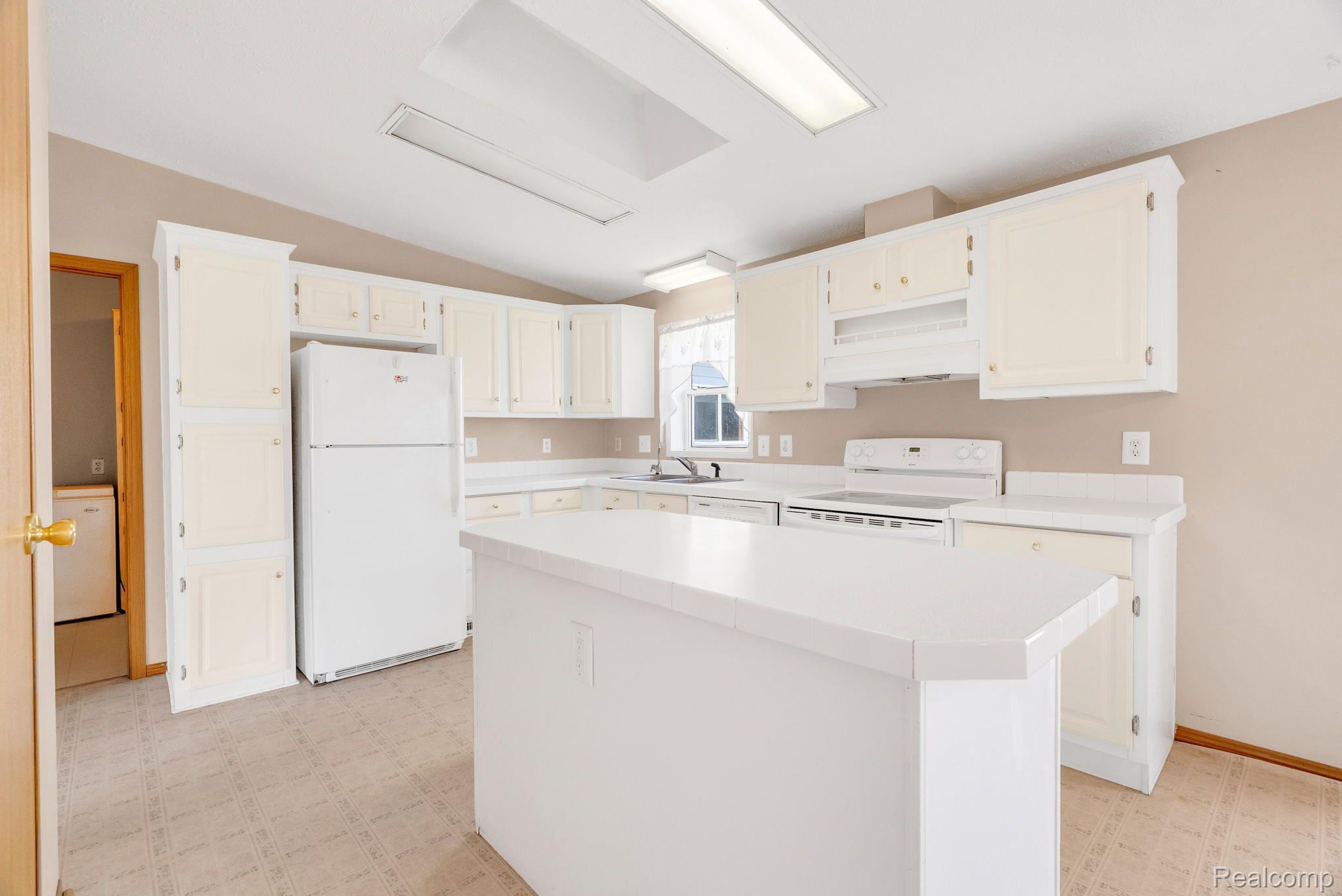 Maple Valley Township Sanilac, Michigan 48416, United States, 3 Bedrooms Bedrooms, ,2 BathroomsBathrooms,Residential,Active,125016