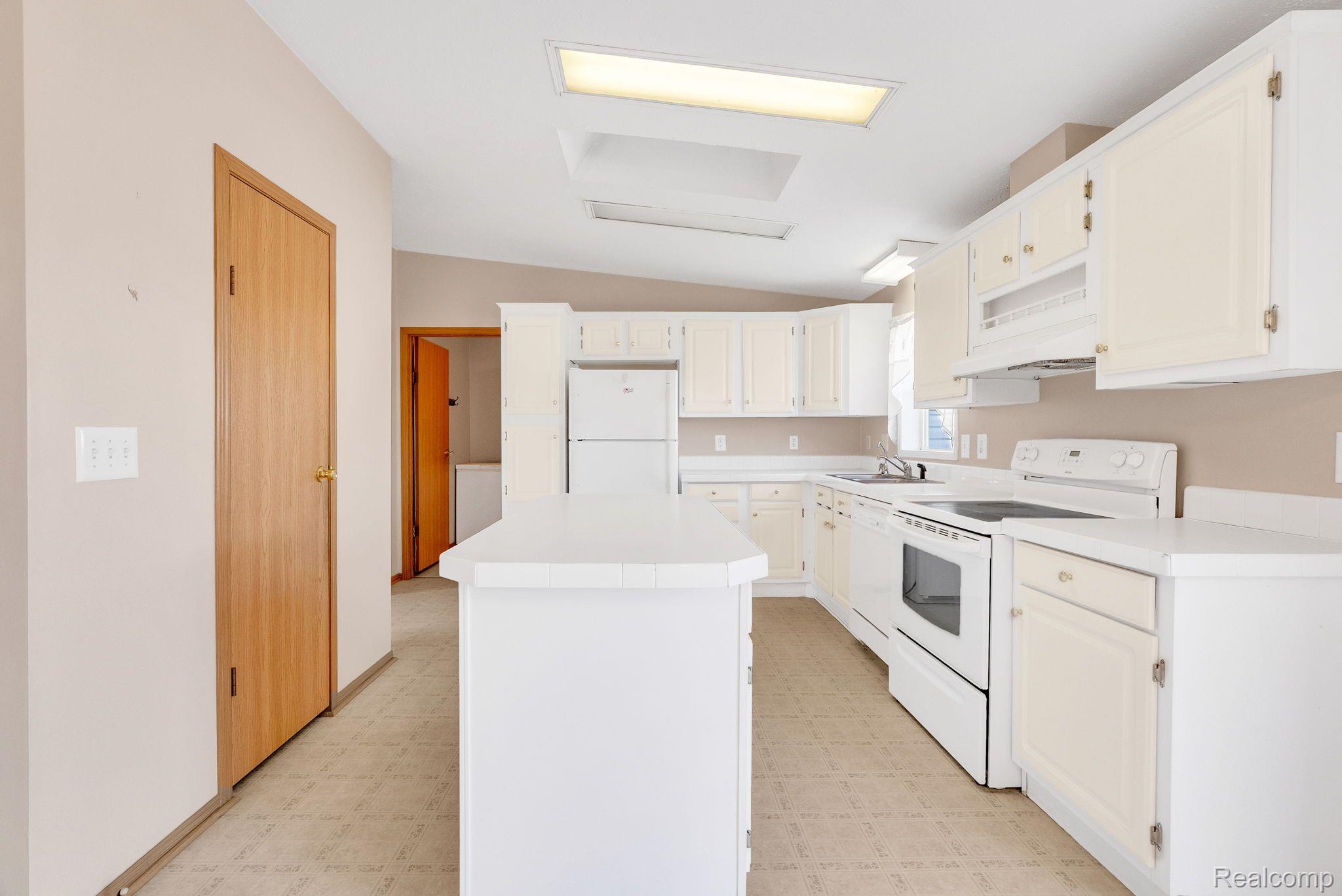 Maple Valley Township Sanilac, Michigan 48416, United States, 3 Bedrooms Bedrooms, ,2 BathroomsBathrooms,Residential,Active,125016