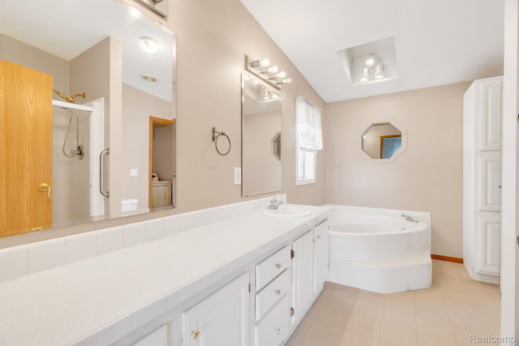 Maple Valley Township Sanilac, Michigan 48416, United States, 3 Bedrooms Bedrooms, ,2 BathroomsBathrooms,Residential,Active,125016