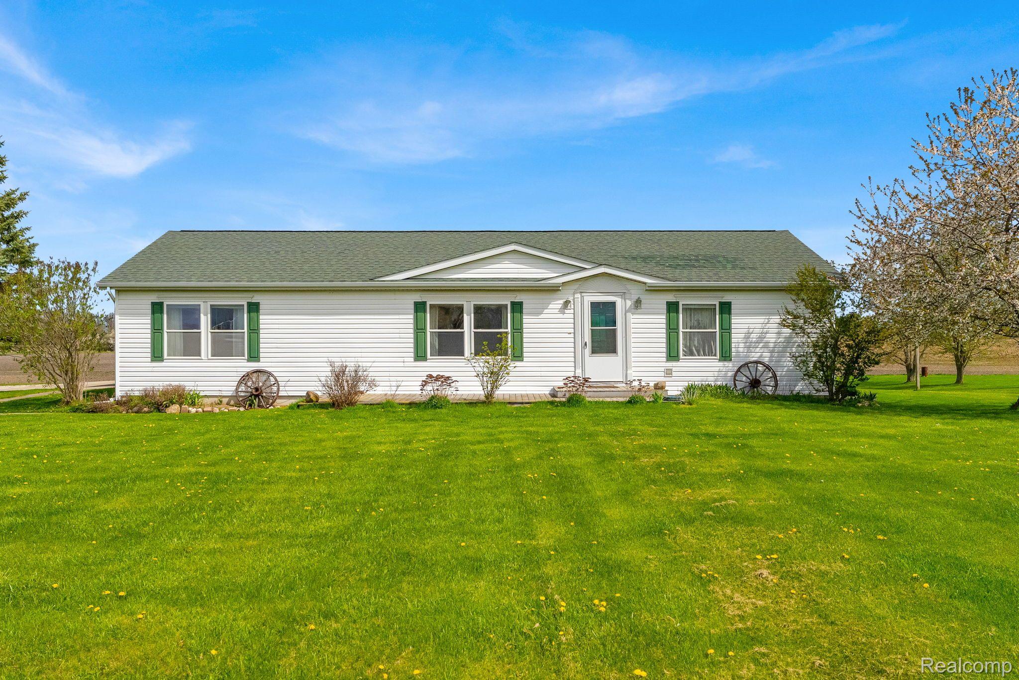 Maple Valley Township Sanilac, Michigan 48416, United States, 3 Bedrooms Bedrooms, ,2 BathroomsBathrooms,Residential,Active,125016