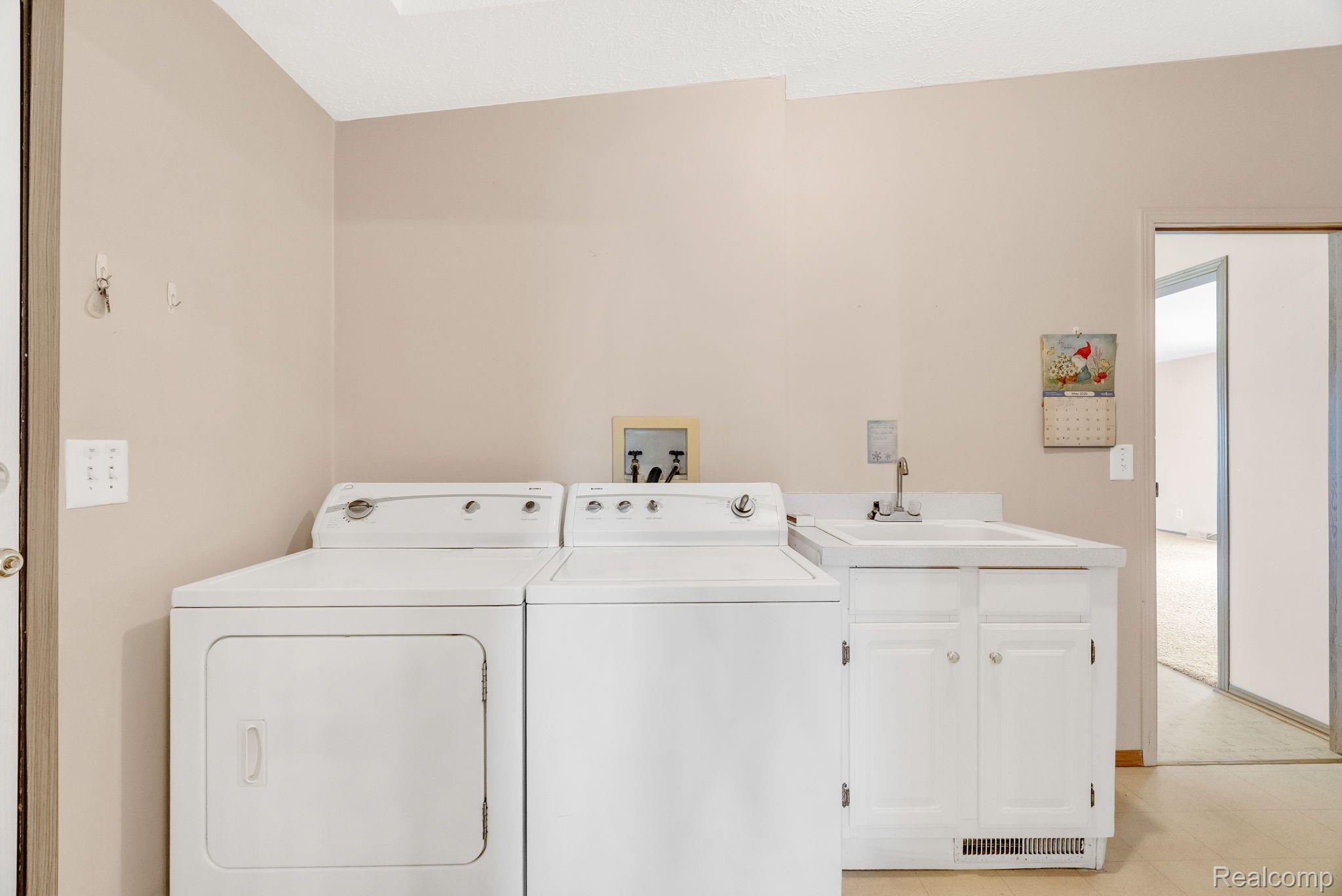 Maple Valley Township Sanilac, Michigan 48416, United States, 3 Bedrooms Bedrooms, ,2 BathroomsBathrooms,Residential,Active,125016