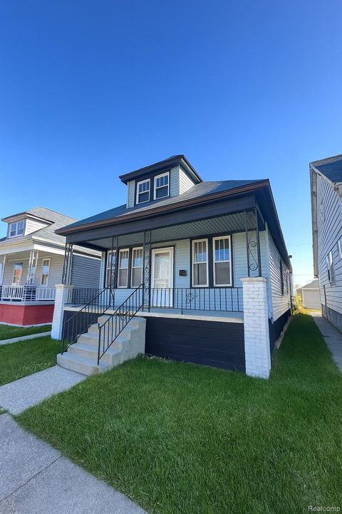 Photo of 2020 Halleck Street, Hamtramck City, MI 48212 (MLS # 20251051596)