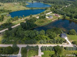 Photo for 63888 Dequindre Road