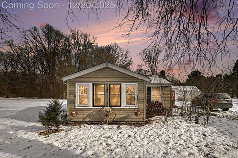 Photo of 1430 Ridge Road, Ypsilanti, MI 48198 (MLS # 20251060943)