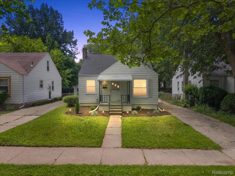 Photo for 2155 E 8 Mile Road