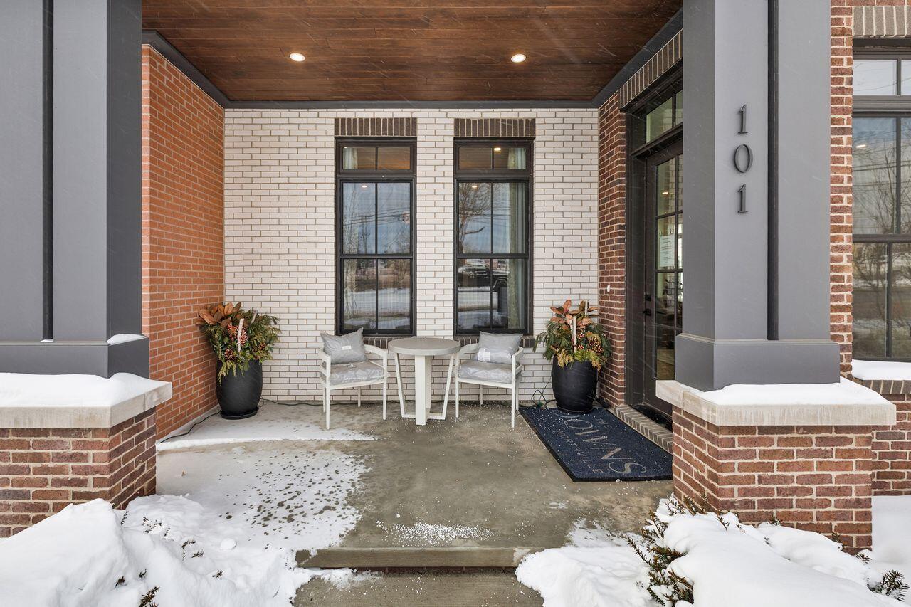 101 S Griswold Street