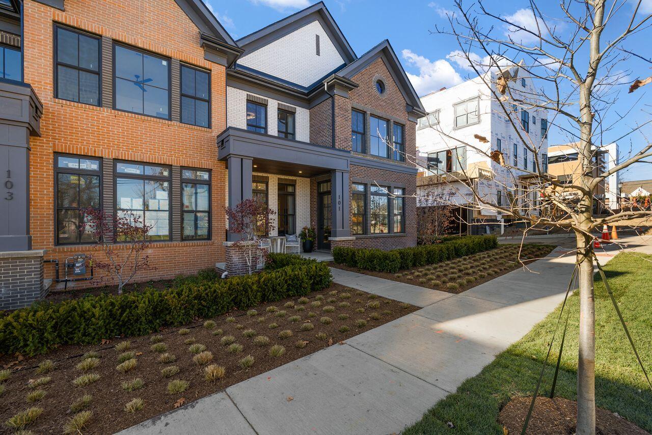 101 S Griswold Street