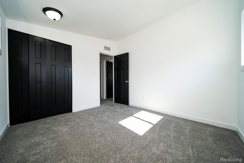 Tiny photo for 19327 Hardy Street, Livonia City, MI 48152 (MLS # 20261021844)