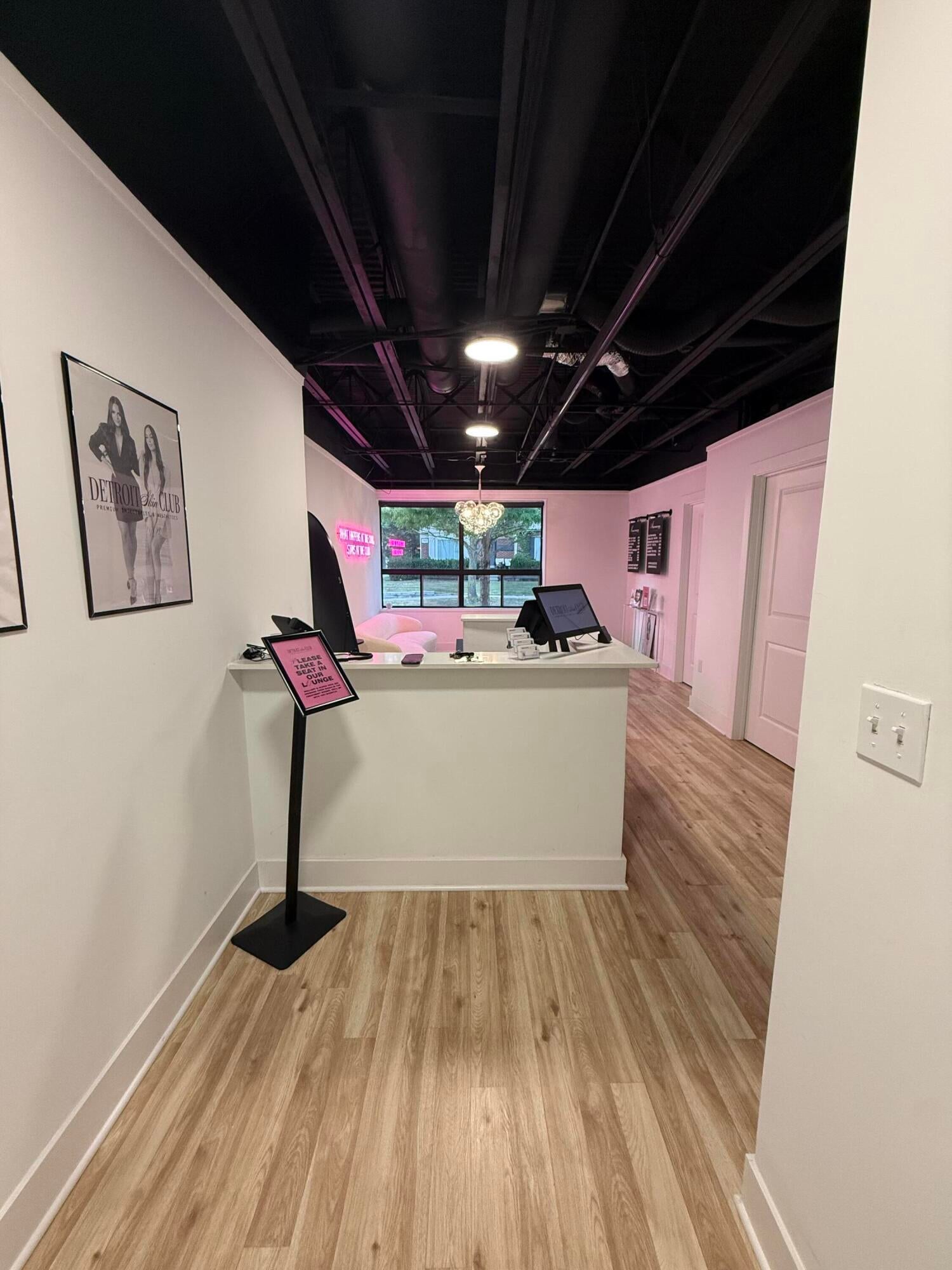801 S Adams Road 100
