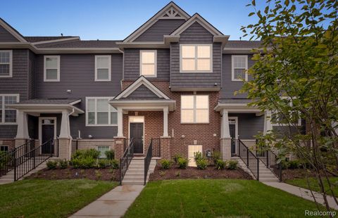 320 N Sydney Court Plymouth City MI 48170