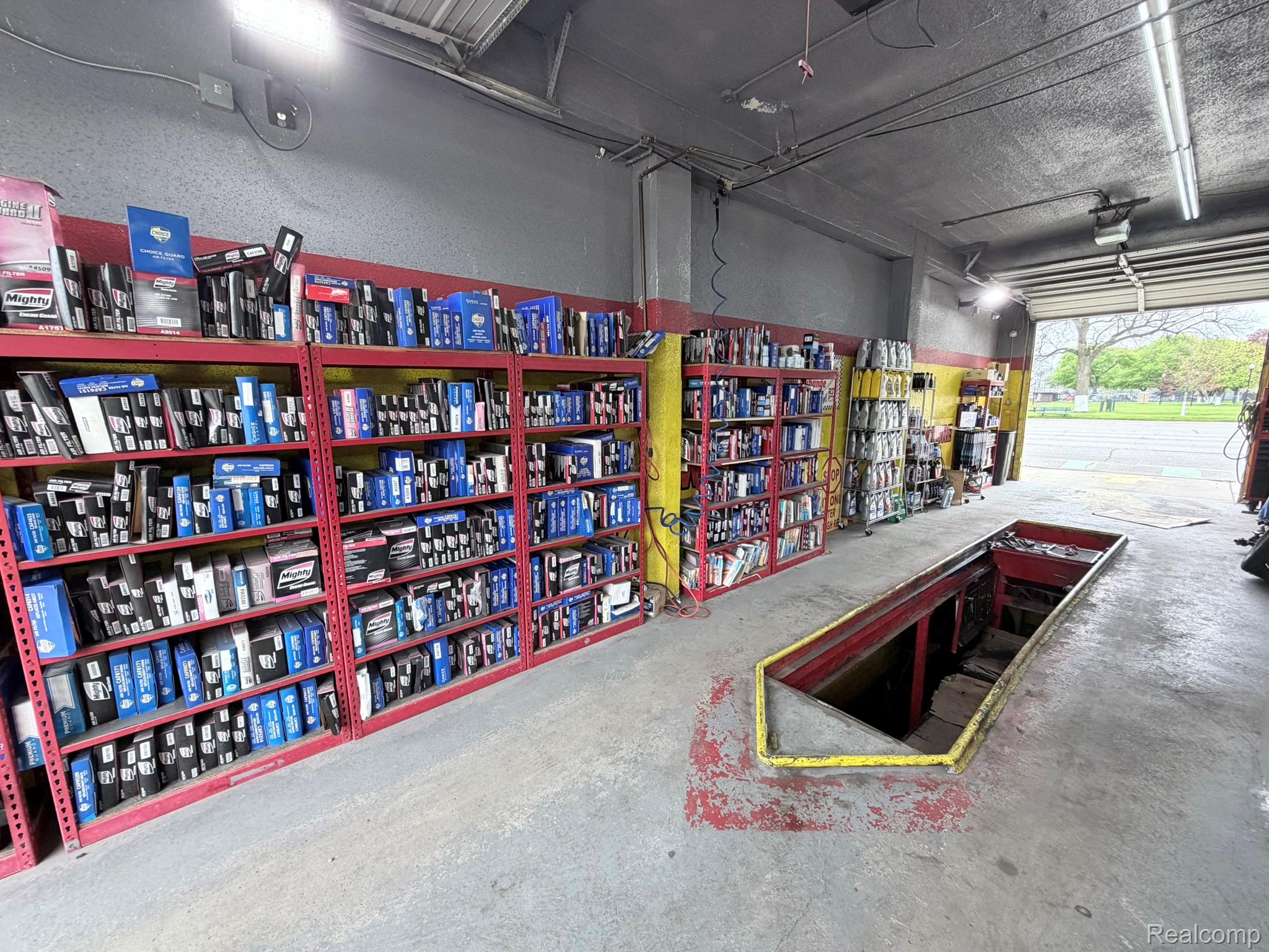 11030 W Jefferson Avenue