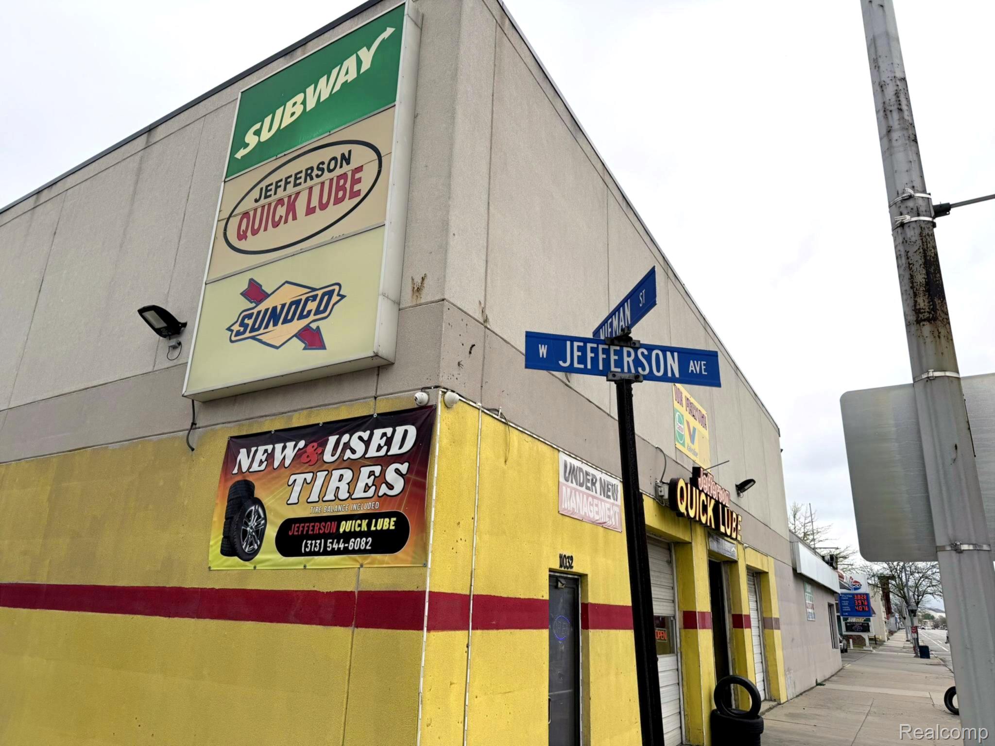 11030 W Jefferson Avenue