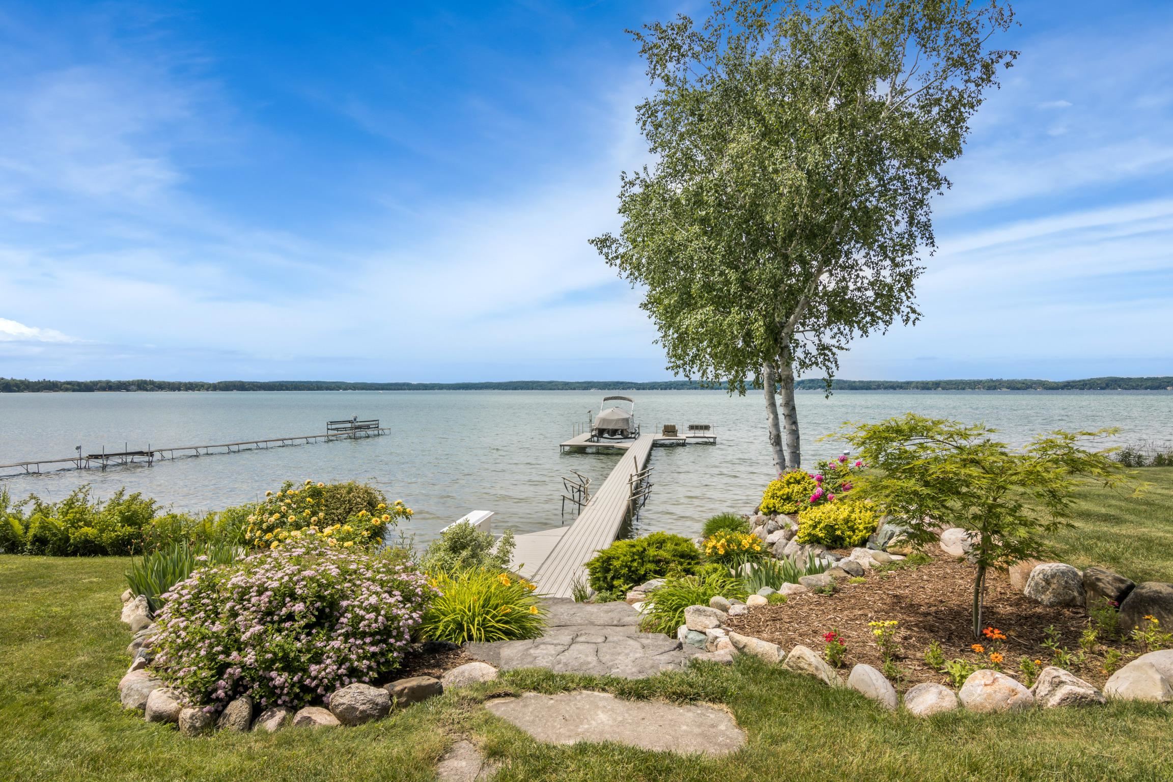 11096 S Torch Lake Drive