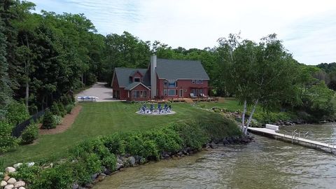 11096 SE Torch Lake Drive Helena Township MI 49612