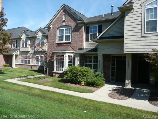 3962 RADCLIFF DR, CANTON, MI 48188 - Image d532649863f6a28657bd16d0e42aebef/2437314388
