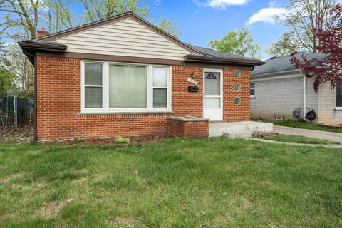 19157 MACARTHUR Redford Charter Township Wayne MI 48240