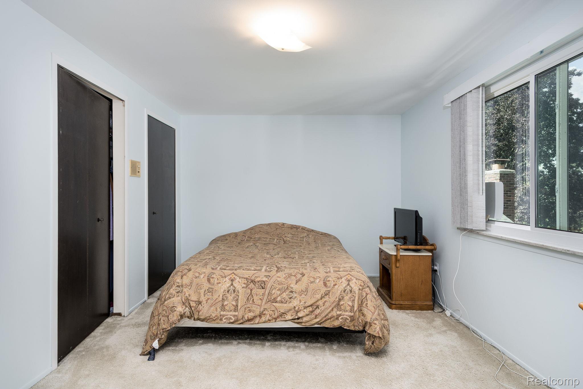 Troy City, Michigan 48083, United States, 3 Bedrooms Bedrooms, ,2 BathroomsBathrooms,Residential,Active,205605