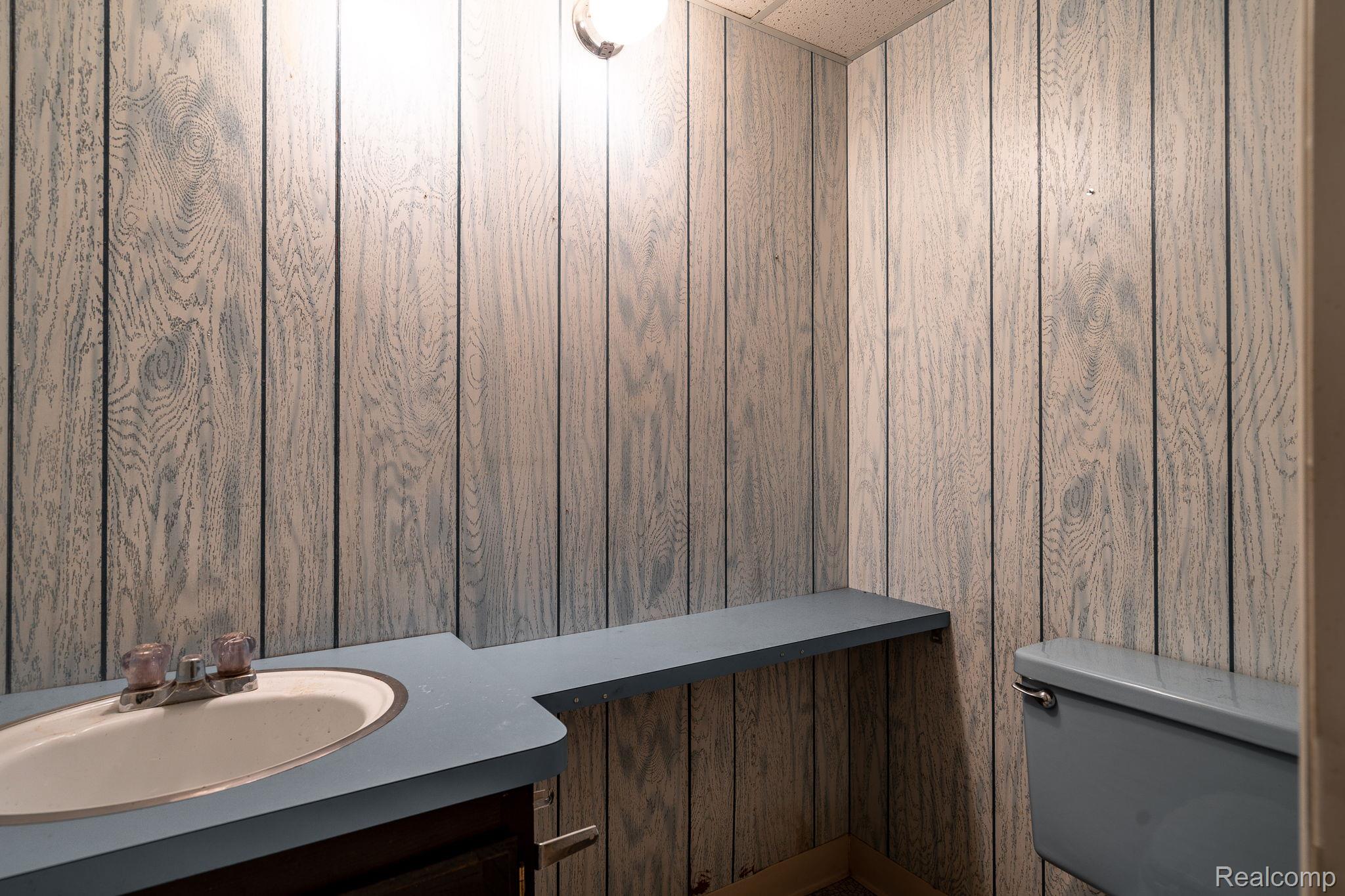 Troy City, Michigan 48083, United States, 3 Bedrooms Bedrooms, ,2 BathroomsBathrooms,Residential,Active,205605