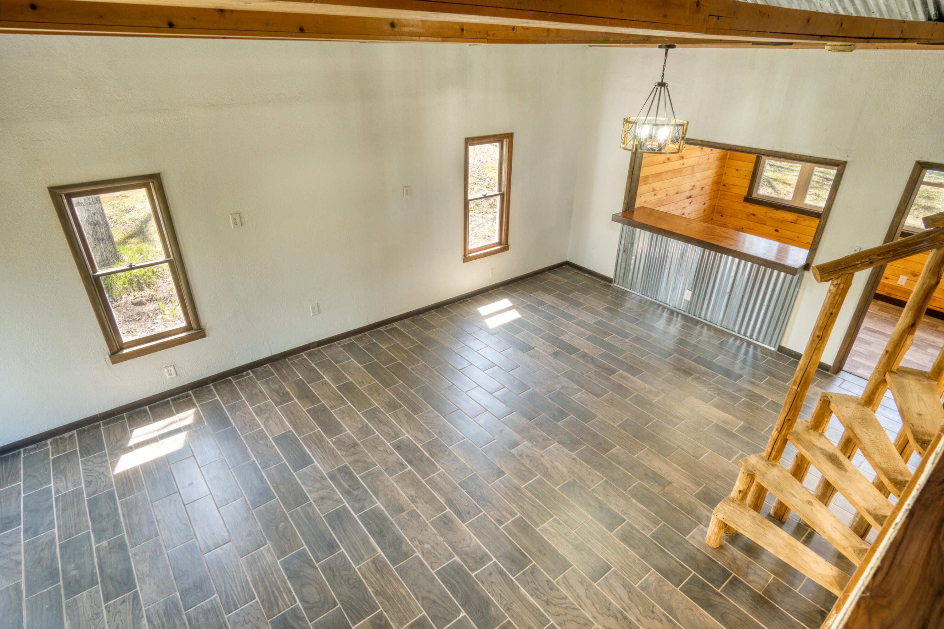 10058 Grindstone Road