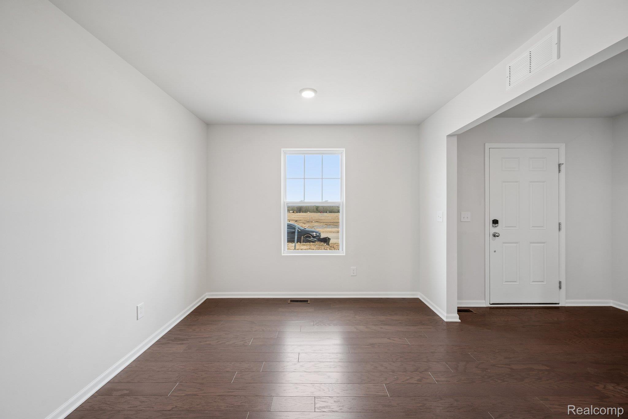 606 Harvest Way