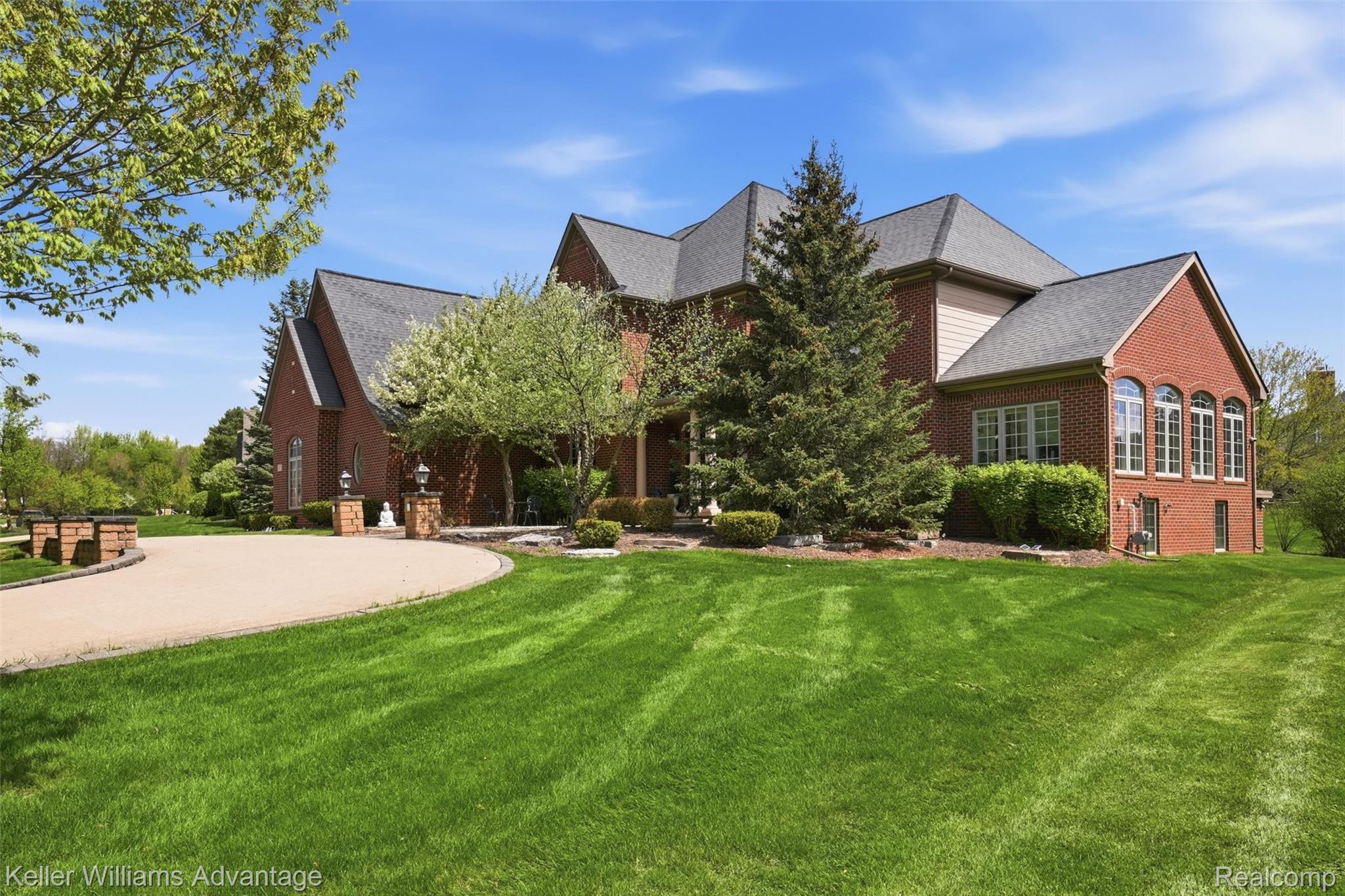 16156 Pine Valley Drive