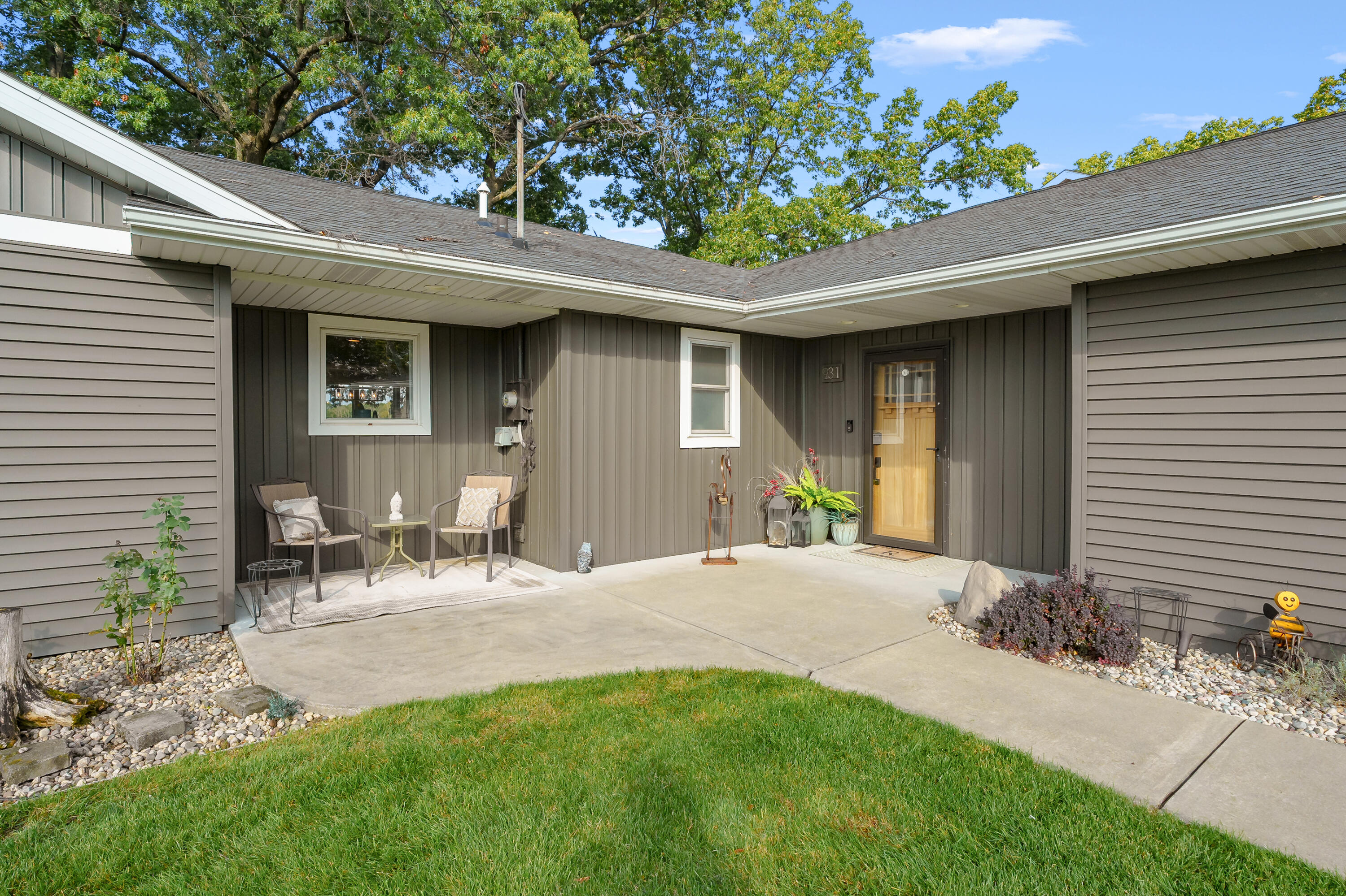 931 Treasure Island Drive