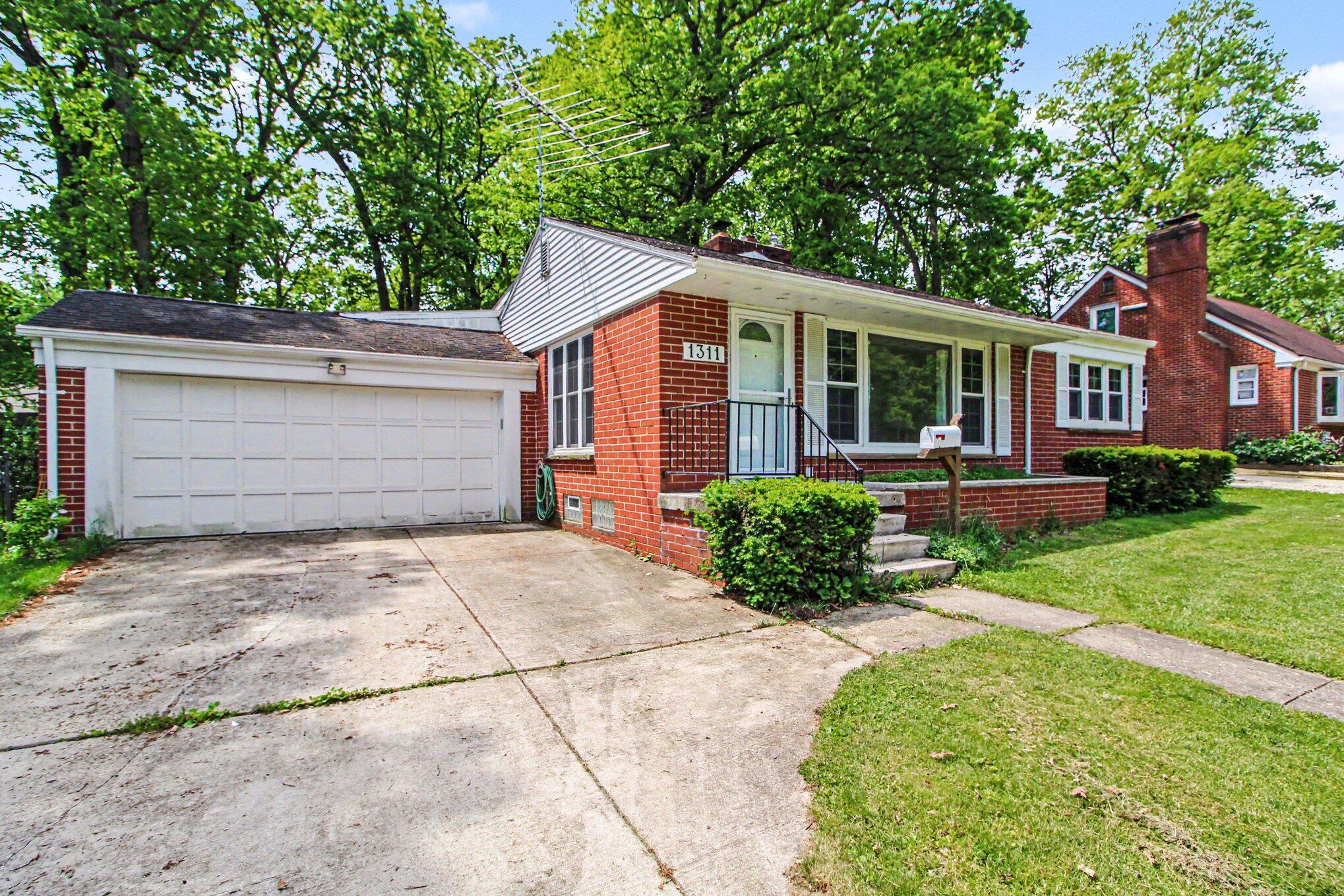 1311 Kingwood Street