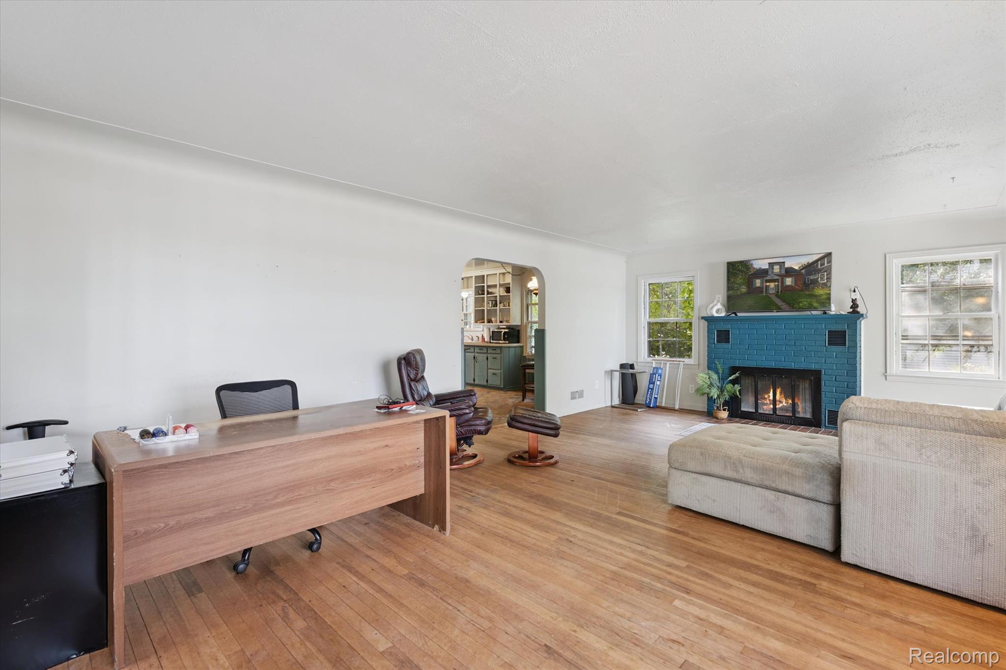 14206 Eastview Drive