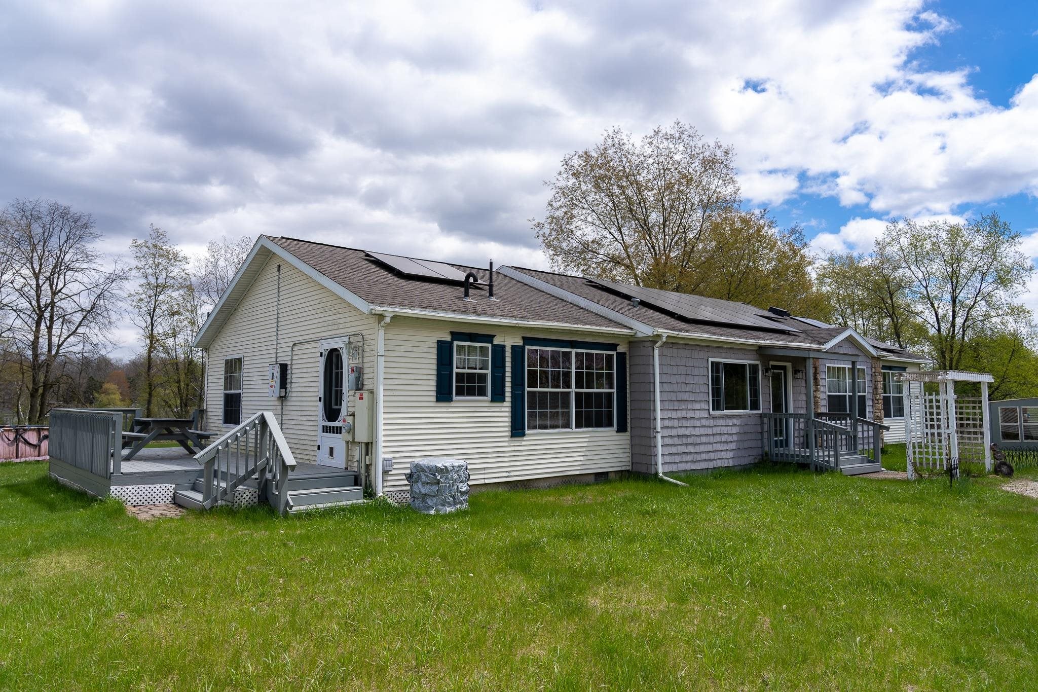 464 N Rolland Road