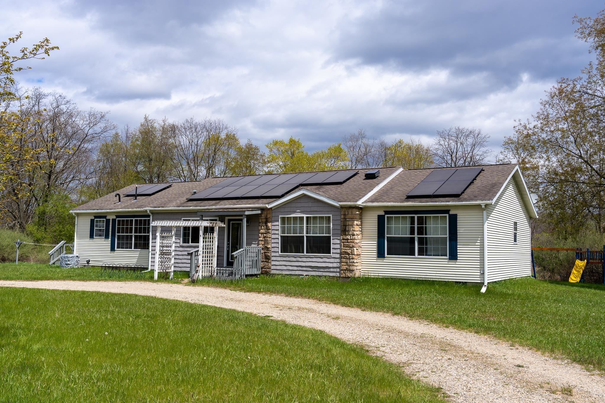 464 N Rolland Road