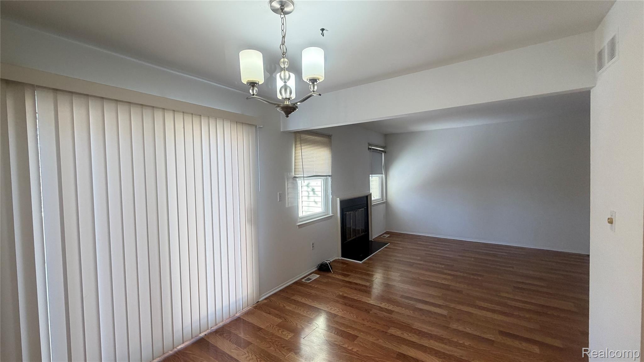 5802 Northfield Parkway