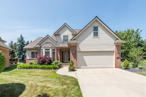 47130 Hunters Park Drive Plymouth Charter Township MI 48170