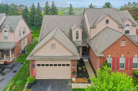 6940 STONEWOOD Village Of Clarkston City MI 48346