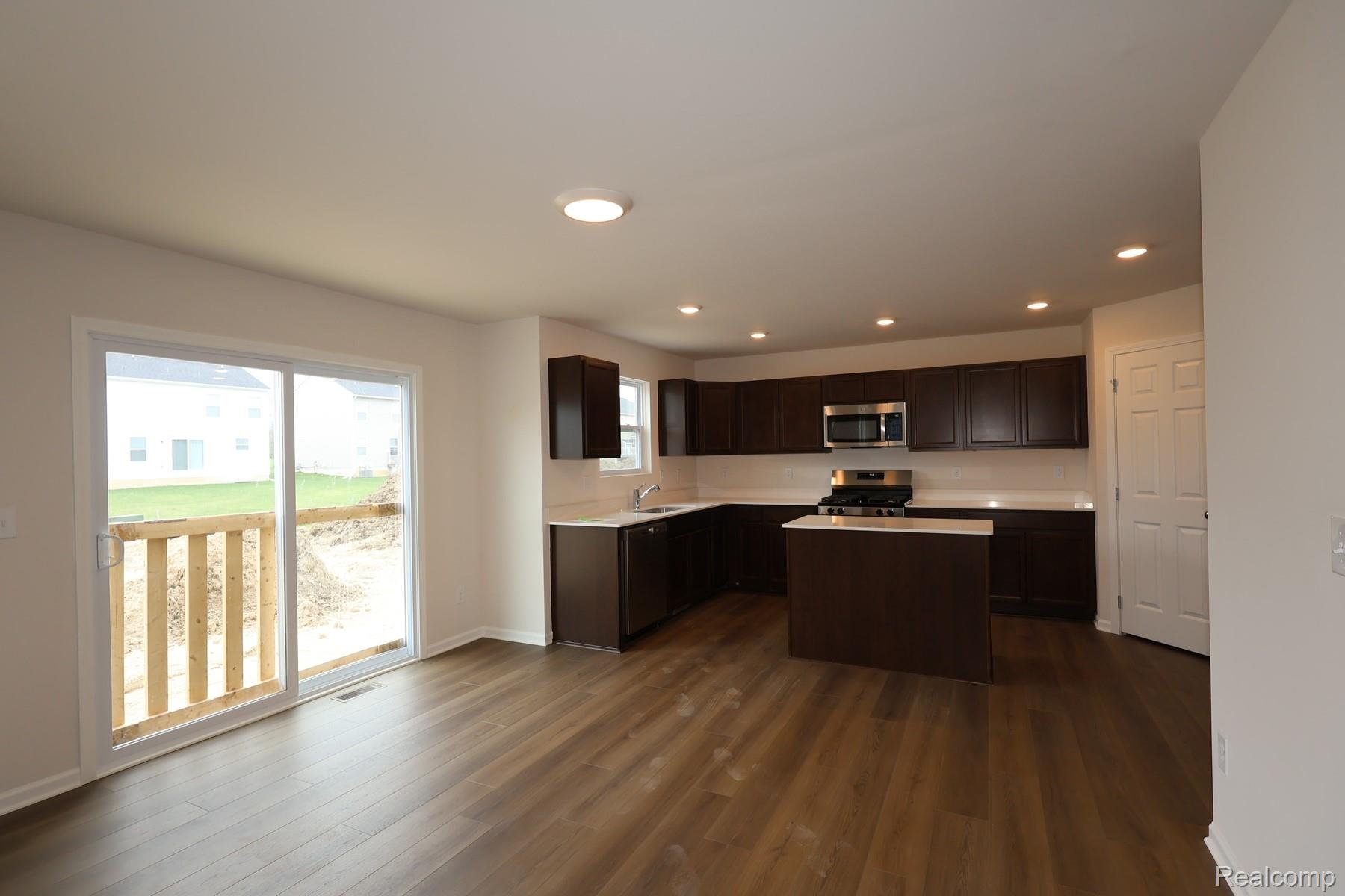 642 Harvest Way