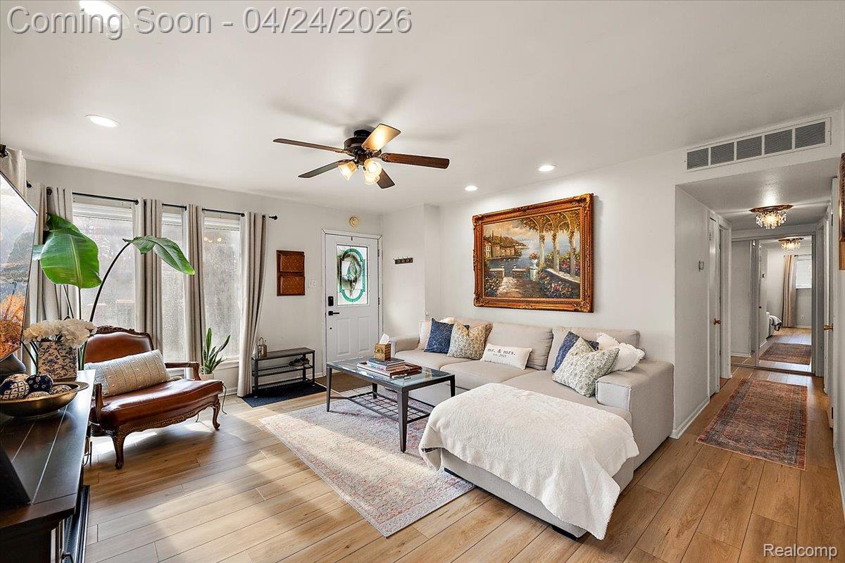 28022 Fairfax Street