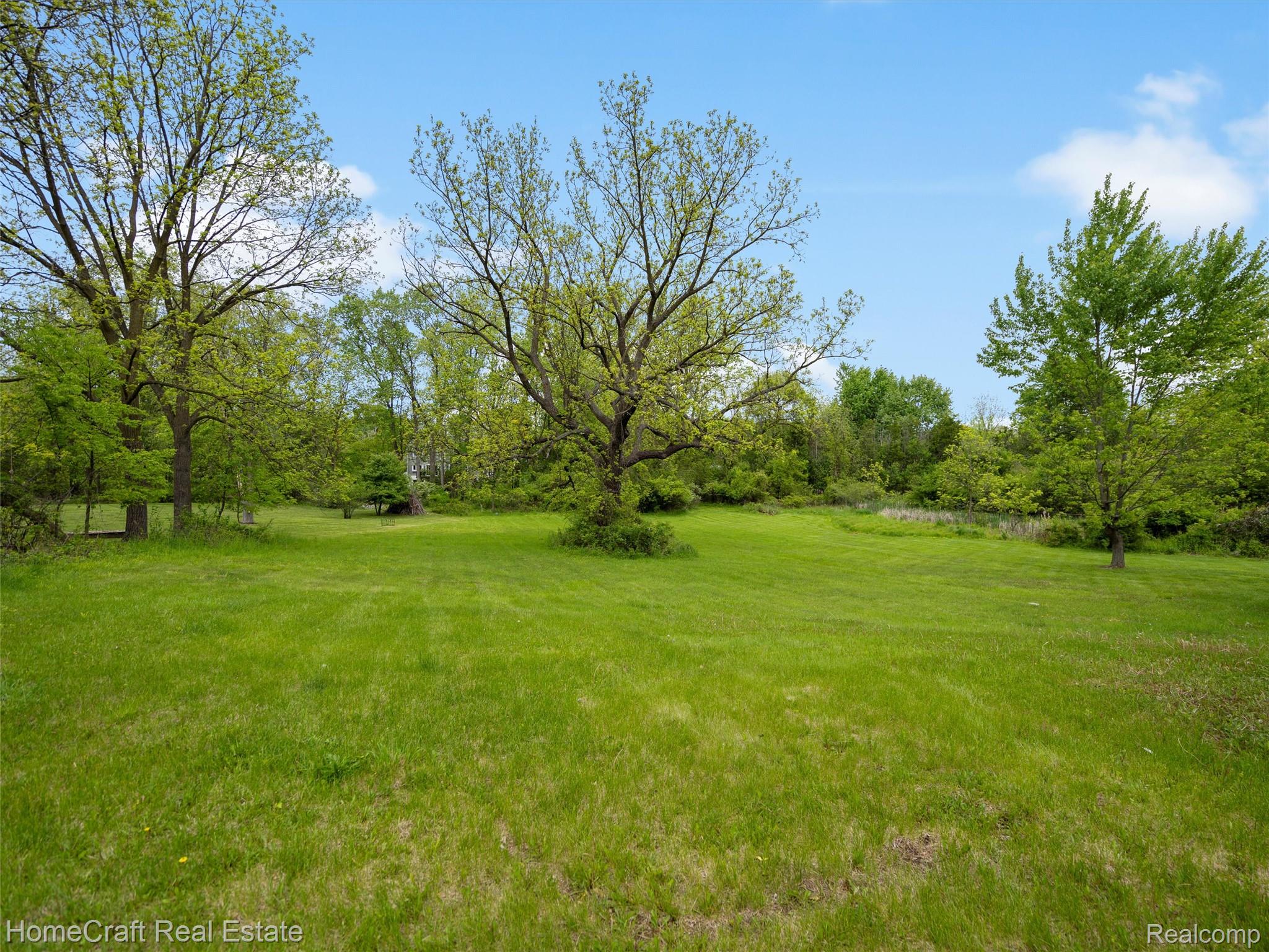 3930 Harris Lane
