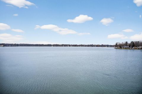 Tiny photo for 20008 M 60, Park Township, MI 49093 (MLS # 69026009608)