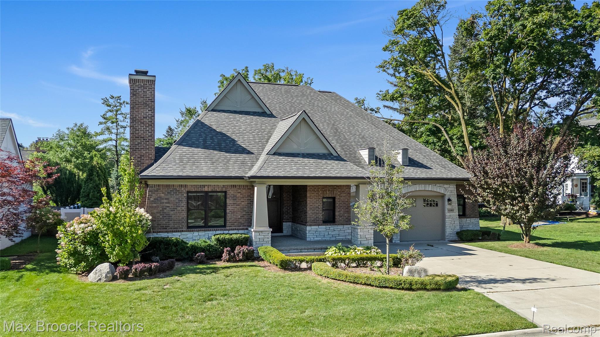 1180 Manchester Road