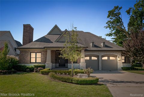Photo of 1180 Manchester Road, Birmingham City, MI 48009 (MLS # 20251020794)