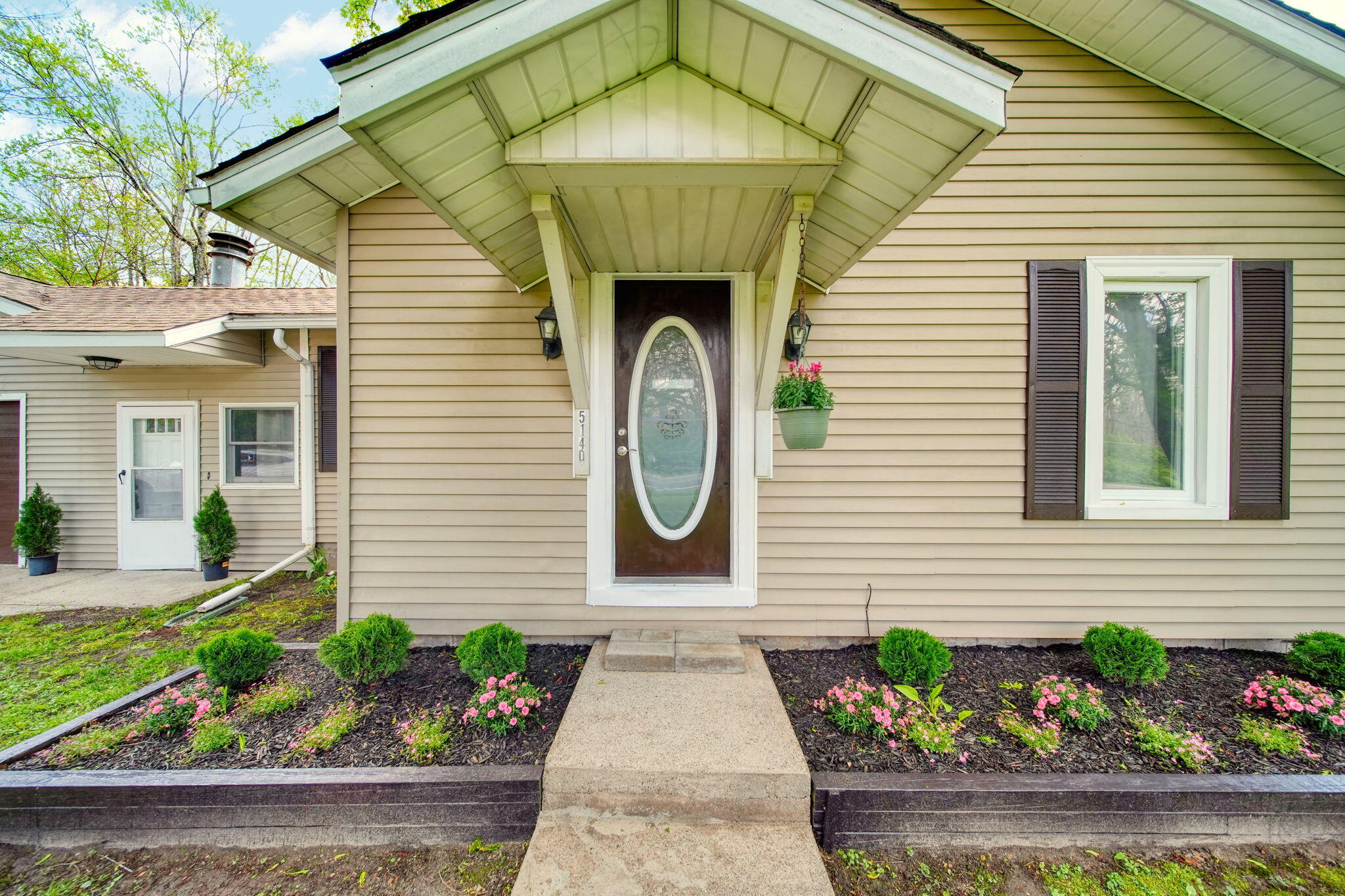 5140 Clinton Road