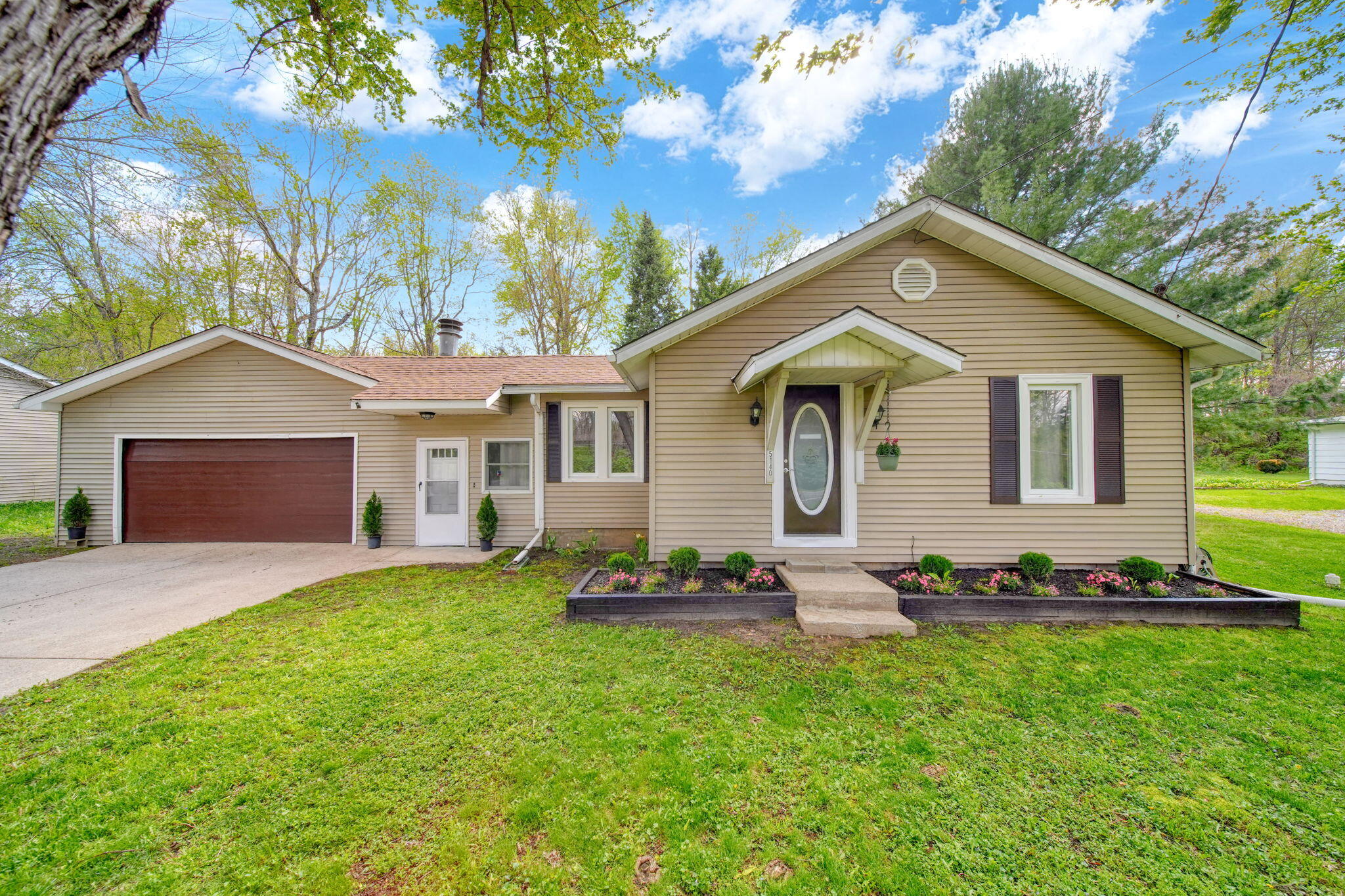 5140 Clinton Road