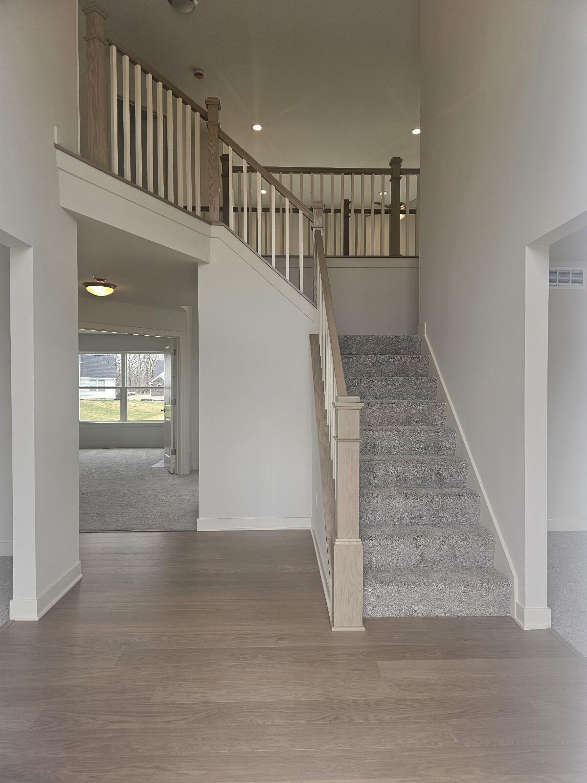 9626 Valley View Court